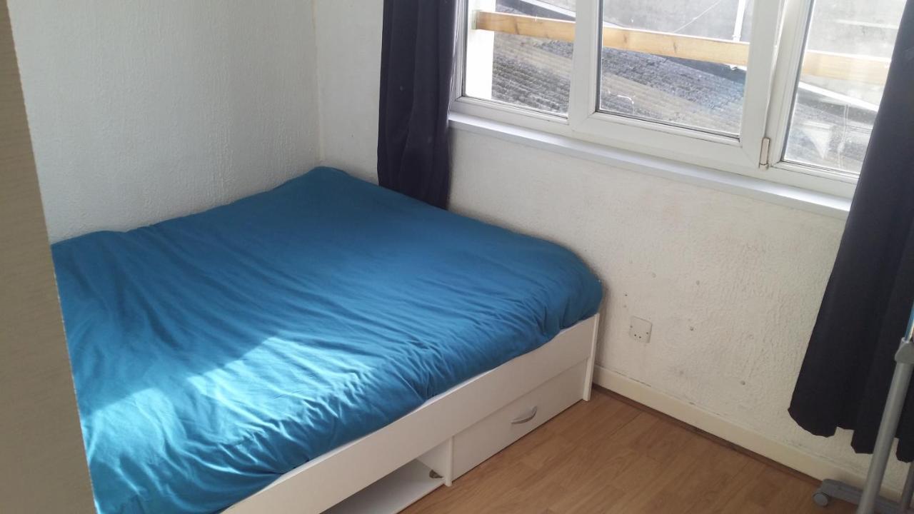 F2 Avec Terasse Sud Ouest Apartment Dunkirk Exterior photo